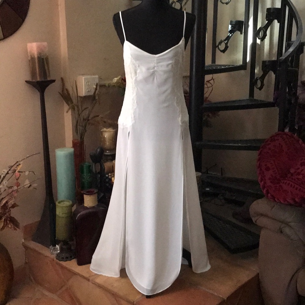 Chiffon Layered Elegant Feminine Maxi Long Vintage White Nightgown Slip